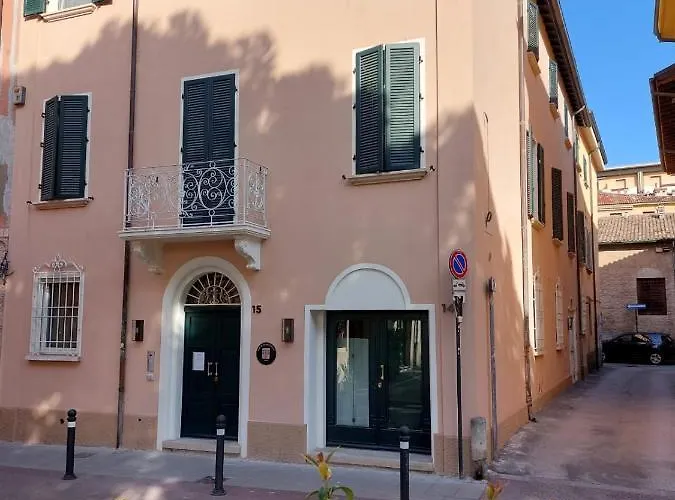 Lägenhet The 6 Rimini